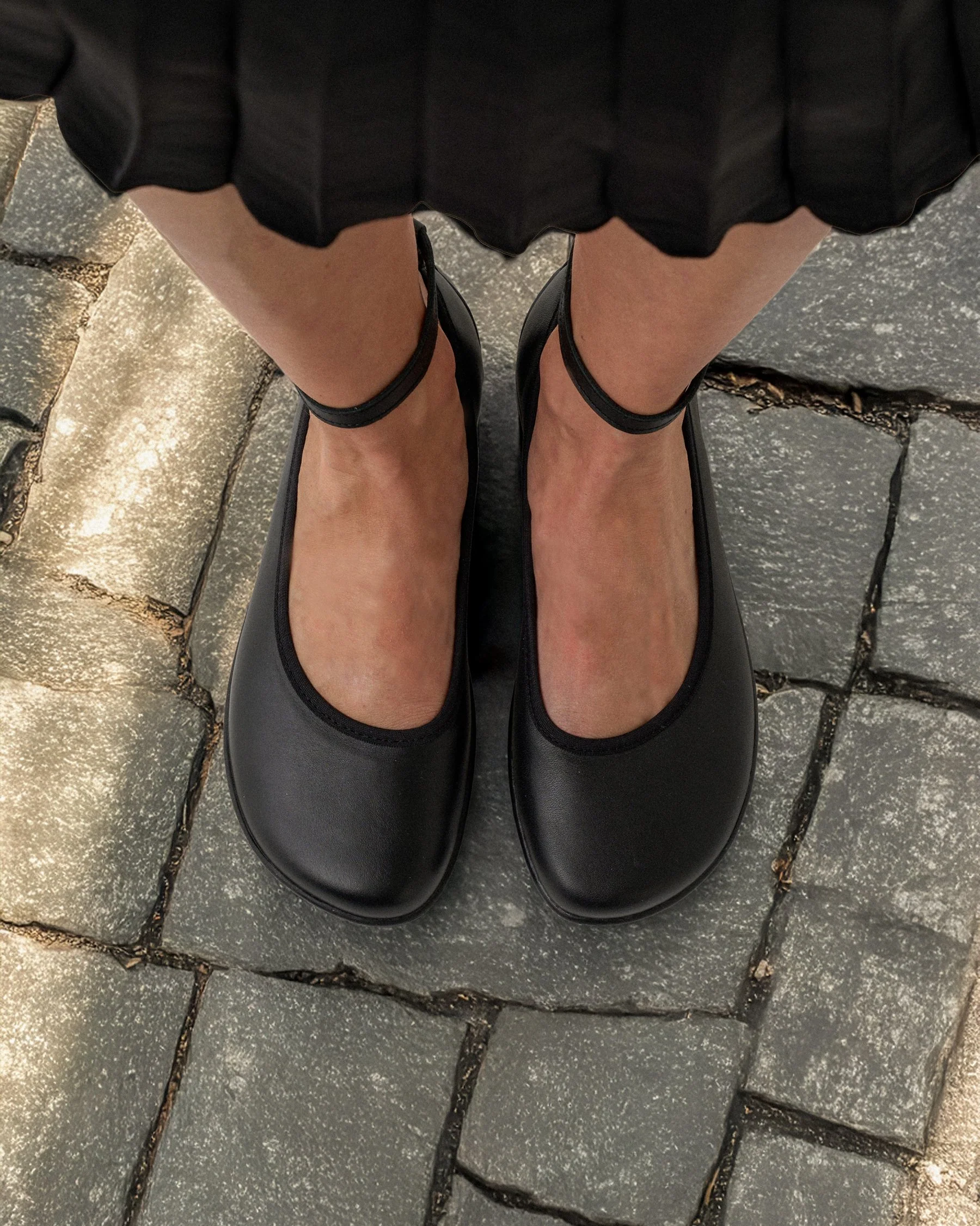 Be Lenka Florence All Black - Image 7