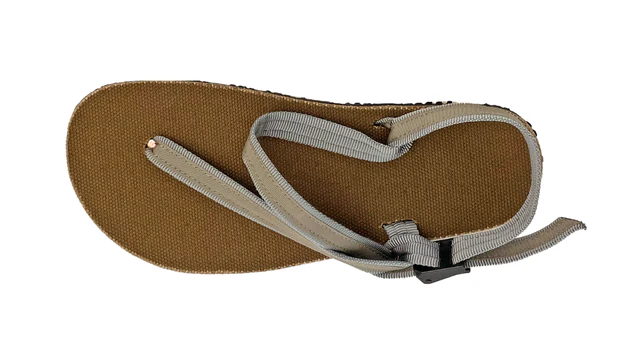 Earth Runners Circadian Sandals - Image 2