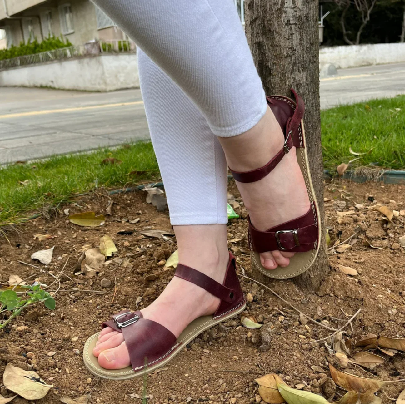 Ruby Barefoot Firefly - Image 5