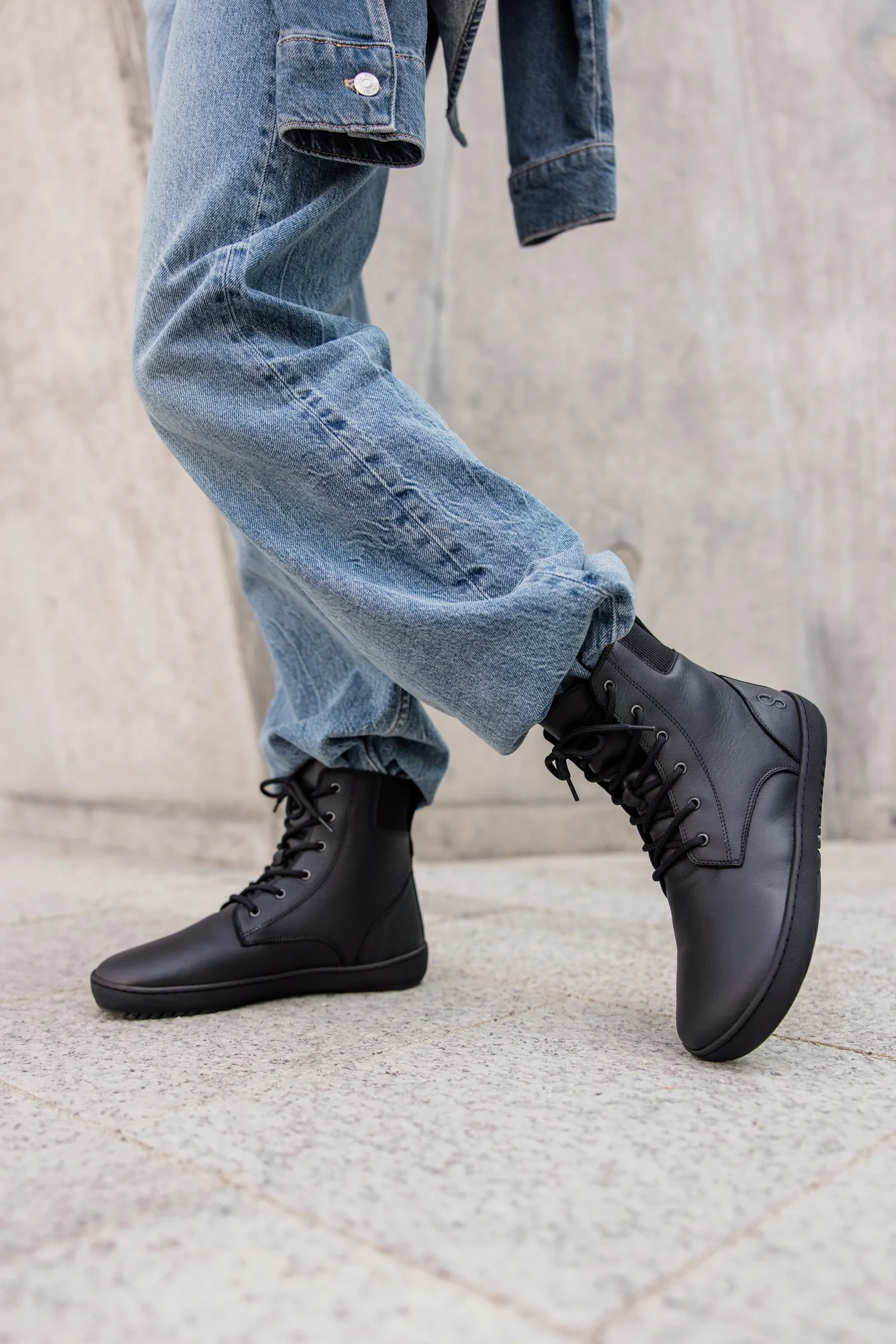 Shapen Urbaneer 2.0 Boots Smooth Black - Image 2